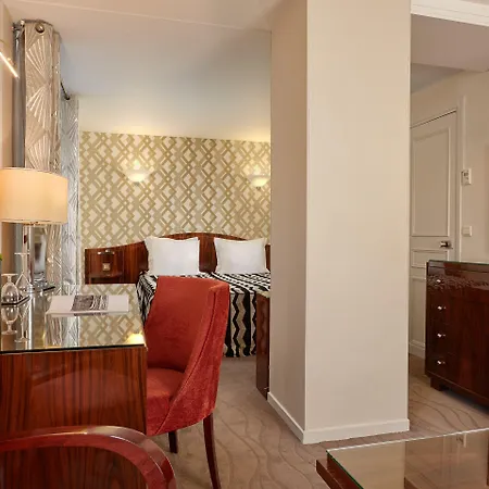 Raspail Montparnasse Hotel 4*