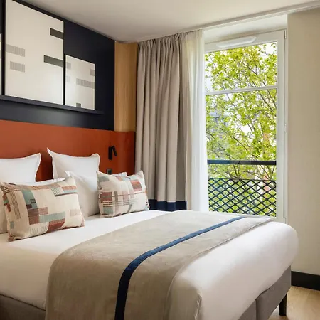 Hotel Raspail Montparnasse