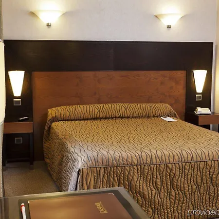 Raspail Montparnasse 4* Paříž