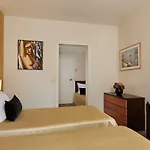 Raspail Montparnasse 4*