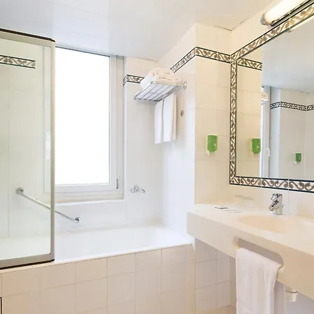 Raspail Montparnasse Hotel