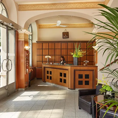 Hotel Raspail Montparnasse 4*