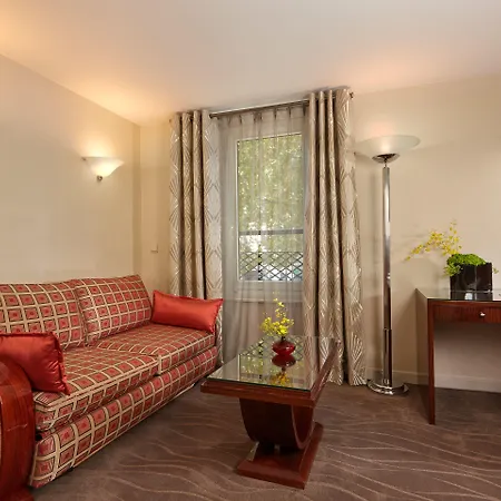 Raspail Montparnasse فندق 4*