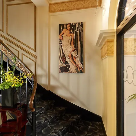 فندق Raspail Montparnasse باريس