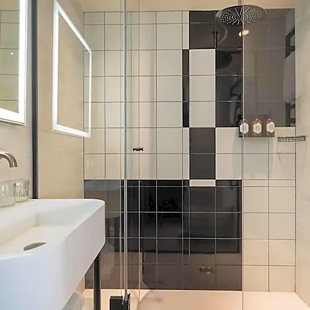 Hotel Raspail Montparnasse 4*
