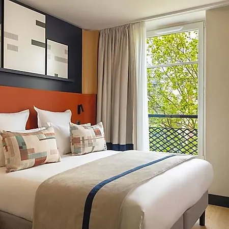 Raspail Montparnasse Hotel 4*
