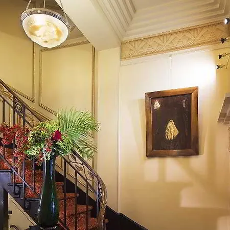 Raspail Montparnasse Hotel 4*