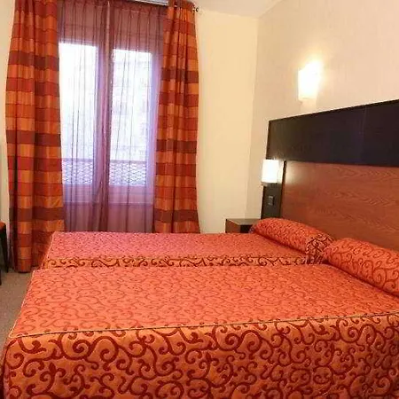 Raspail Montparnasse Hotel Paris