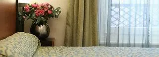 فندق Raspail Montparnasse باريس