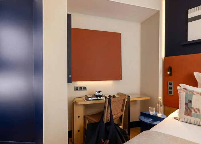 Hotel Raspail Montparnasse 4*