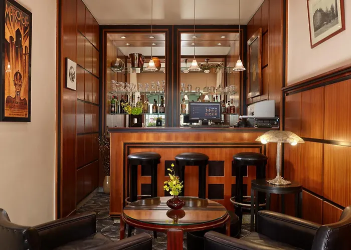 Raspail Montparnasse Hotel