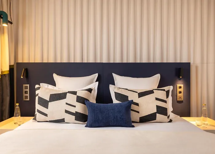 Hotel Raspail Montparnasse